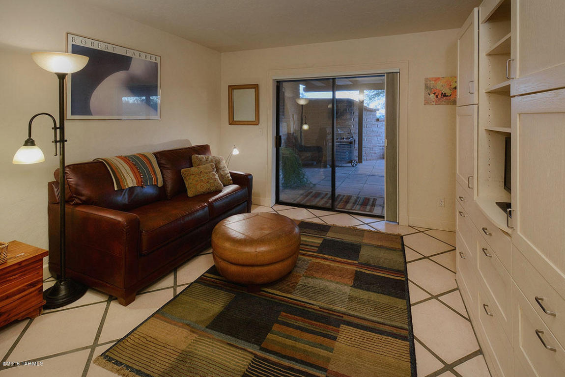 2140 E Circulo Solaz, Tucson, AZ 85718 photo 22