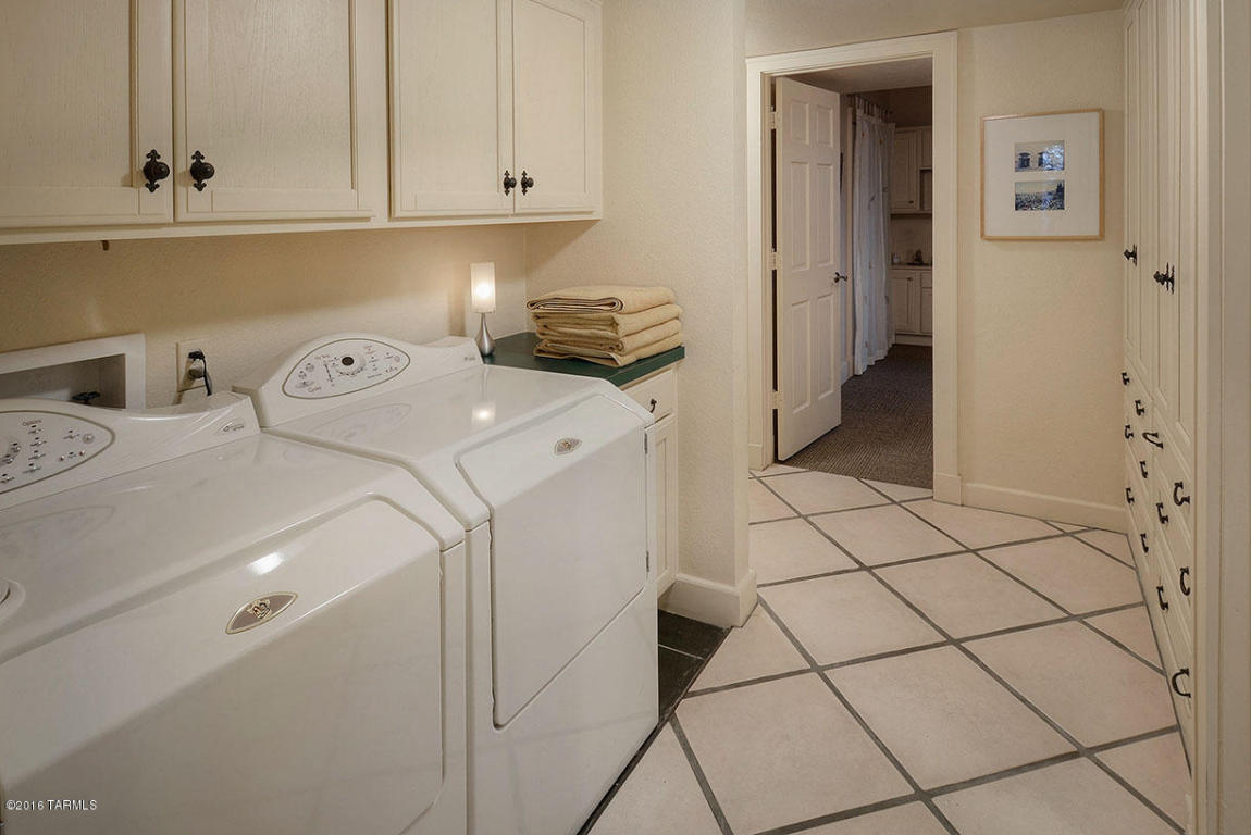 2140 E Circulo Solaz, Tucson, AZ 85718 photo 21