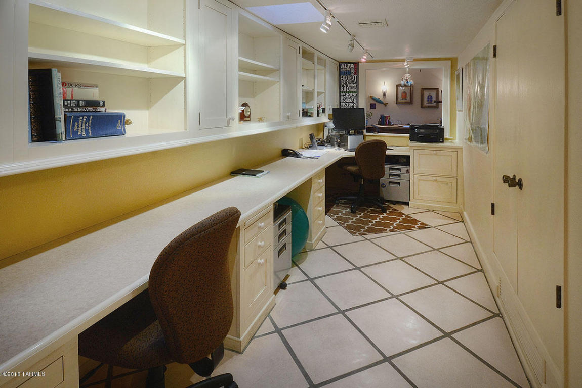 2140 E Circulo Solaz, Tucson, AZ 85718 photo 20