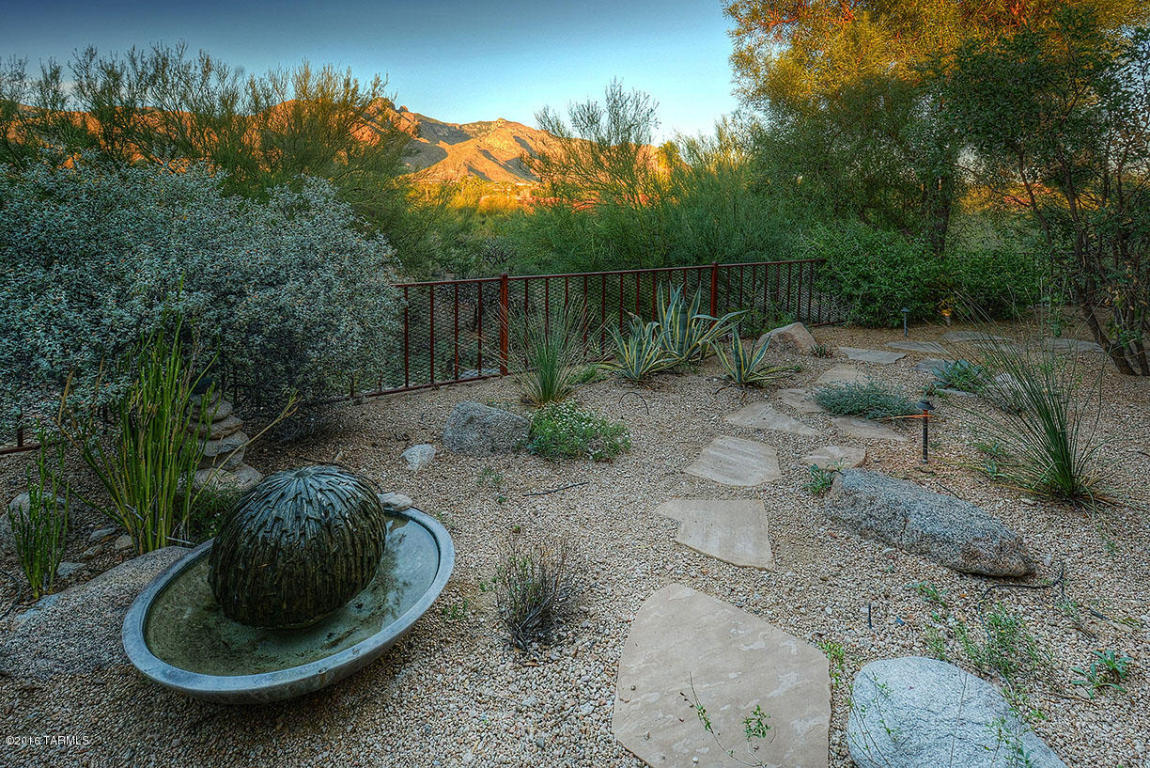 2140 E Circulo Solaz, Tucson, AZ 85718 photo 27