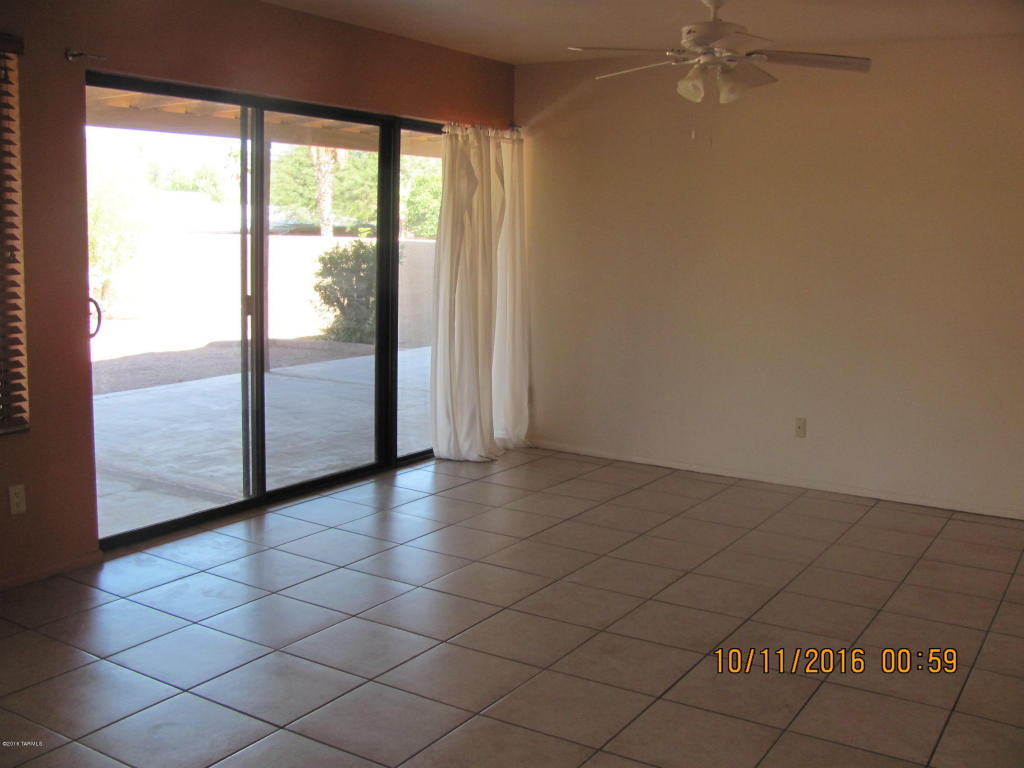 5639 E 9th St, Tucson, AZ 85711 photo 6