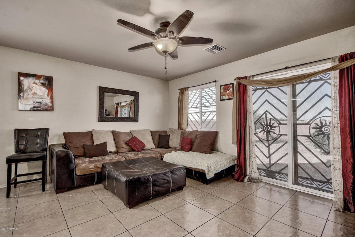 905 E Robert Hansen Dr, Tucson, AZ 85706 photo 11