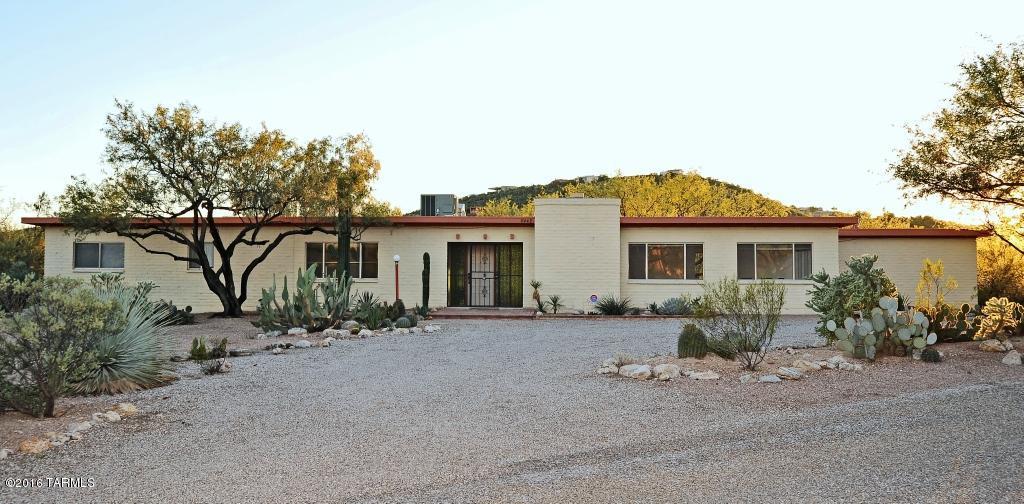 8448 E Rawhide Trl, Tucson, AZ 85750 photo 1