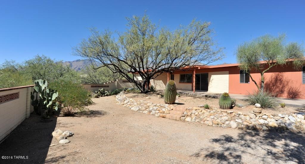 8448 E Rawhide Trl, Tucson, AZ 85750 photo 9