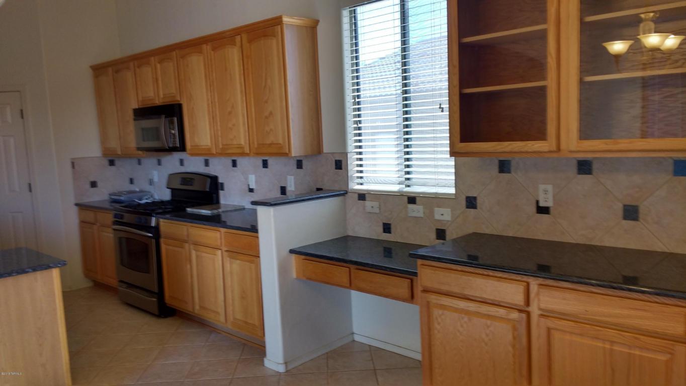 13755 E Via Valderrama, Vail, AZ 85641 photo 9