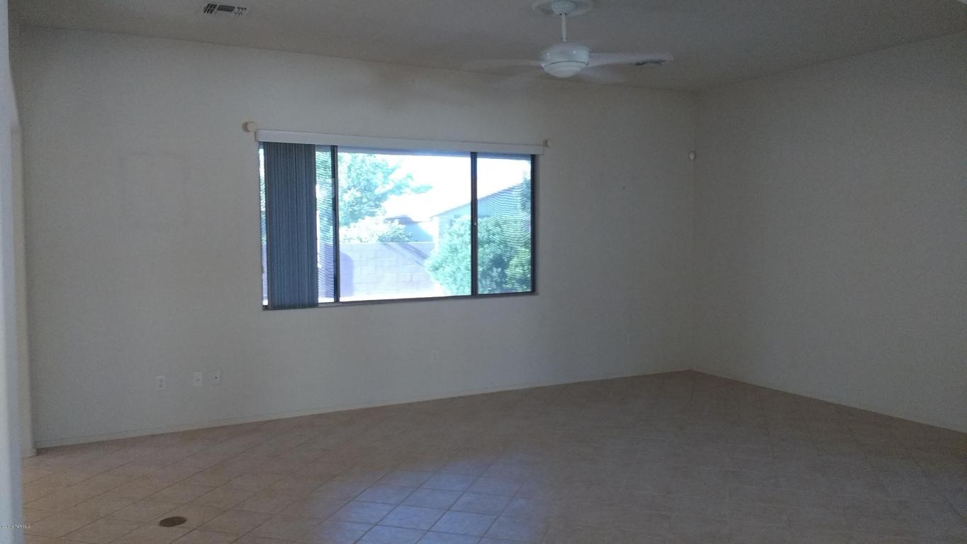 13755 E Via Valderrama, Vail, AZ 85641 photo 5