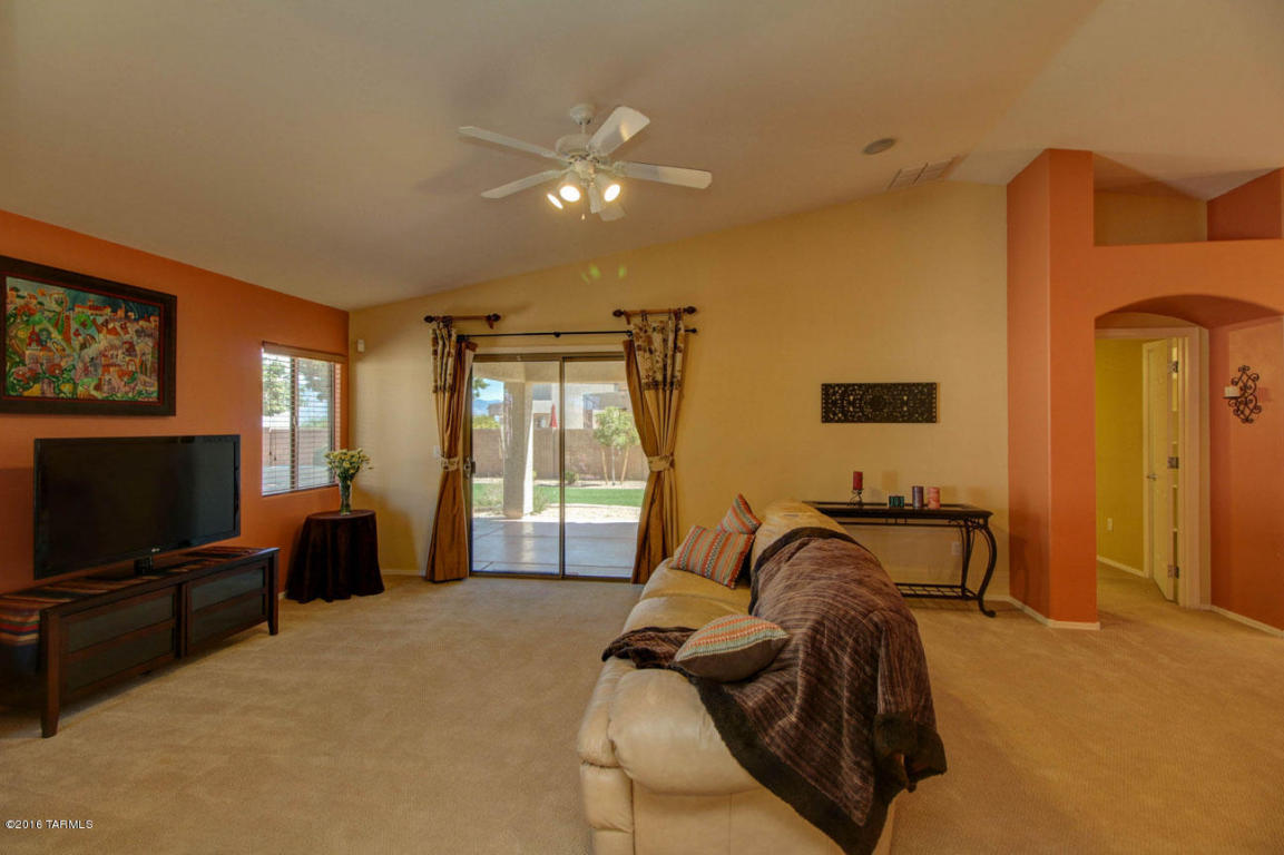 12651 E Red Iron Trl, Vail, AZ 85641 photo 3