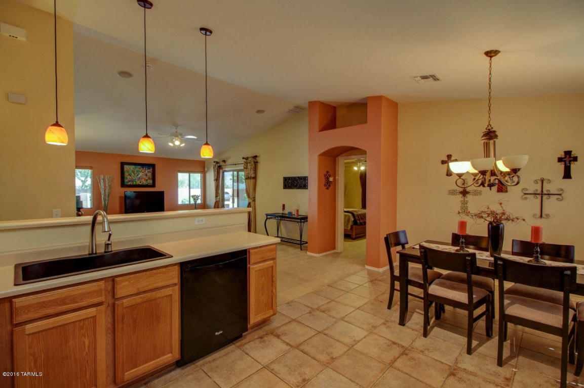 12651 E Red Iron Trl, Vail, AZ 85641 photo 9