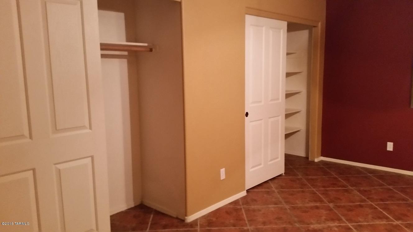 10625 E Malta St, Tucson, AZ 85747 photo 4