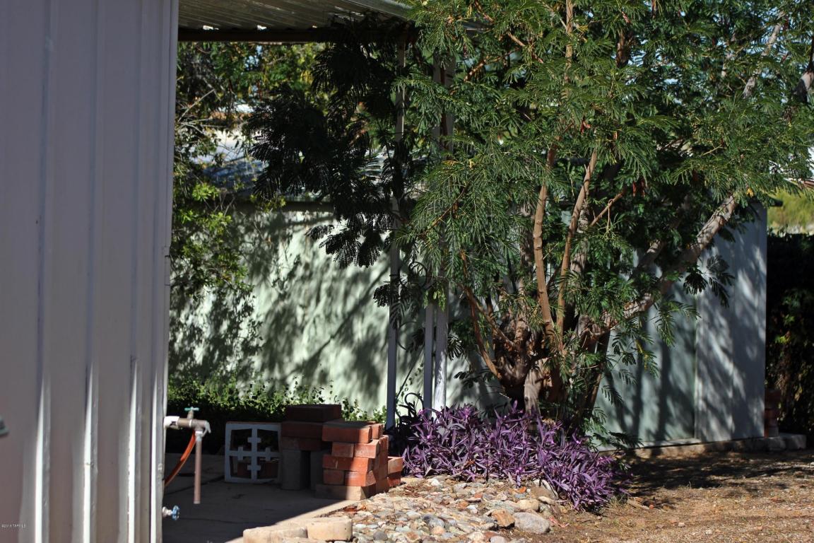 8061 Eli St, Tucson, AZ 85710 photo 9