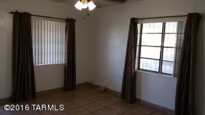 462 E 31st St, Tucson, AZ 85713 photo 7