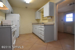 4125 E Montecito, Tucson, AZ 85711 photo 8