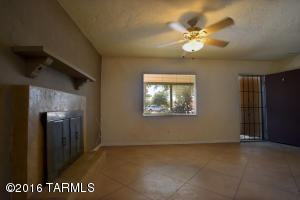 4125 E Montecito, Tucson, AZ 85711 photo 5