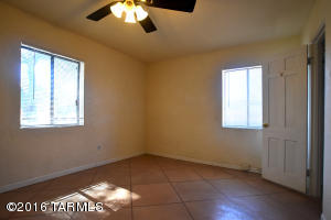 4125 E Montecito, Tucson, AZ 85711 photo 11