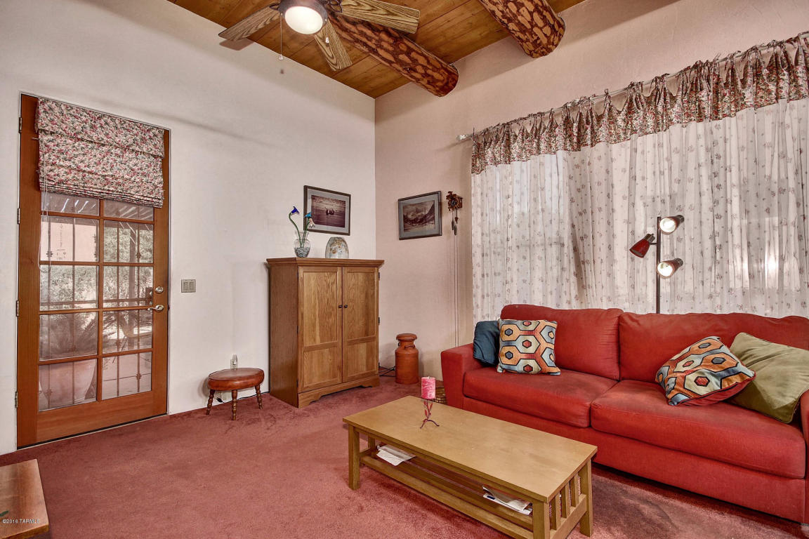 7655 E Chase Park Loop, Tucson, AZ 85710 photo 9