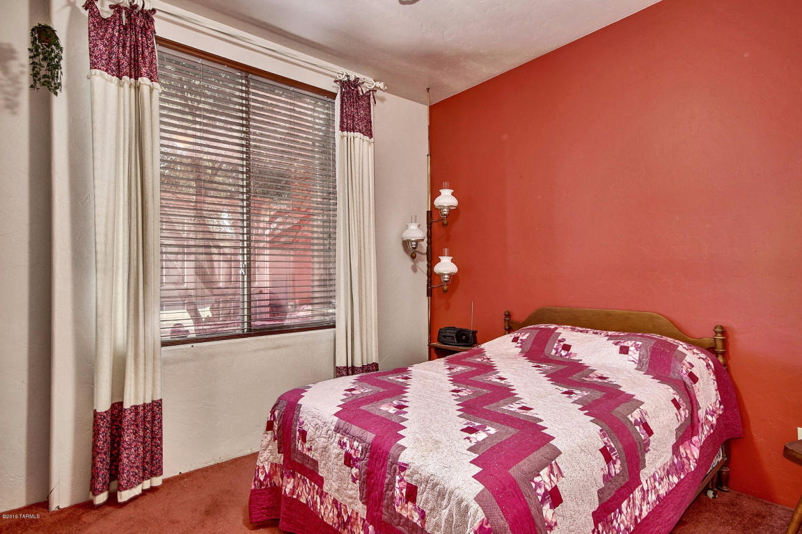 7655 E Chase Park Loop, Tucson, AZ 85710 photo 14