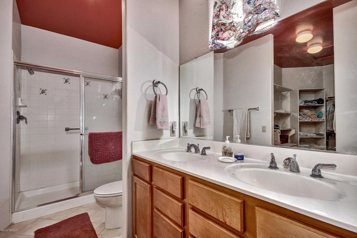 7655 E Chase Park Loop, Tucson, AZ 85710 photo 19