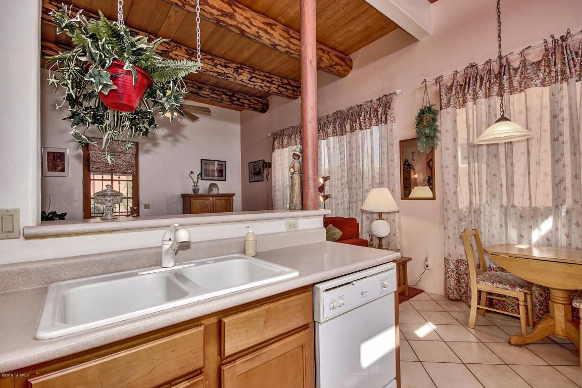 7655 E Chase Park Loop, Tucson, AZ 85710 photo 5