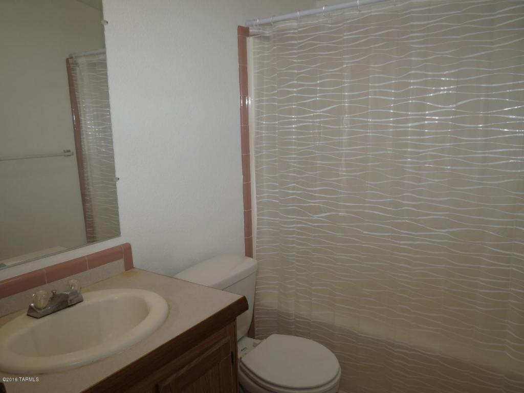 1049 Easy St, Tucson, AZ 85719 photo 16