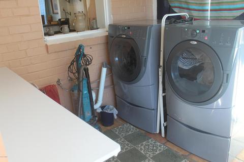 3218 E 27th St, Tucson, AZ 85713 photo 12