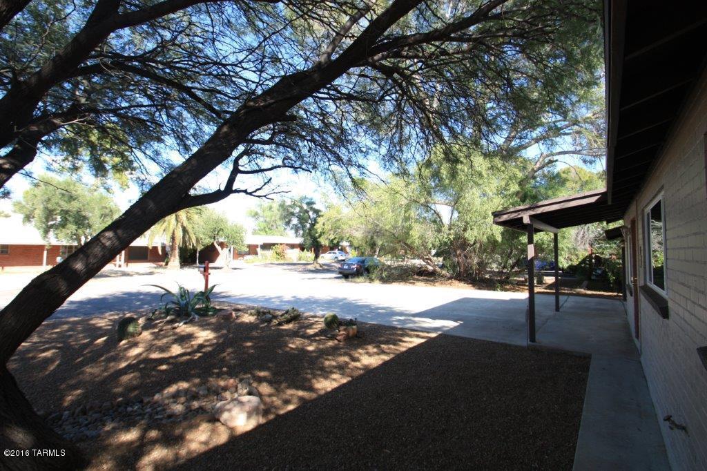 4716 E Seneca St, Tucson, AZ 85712 photo 4