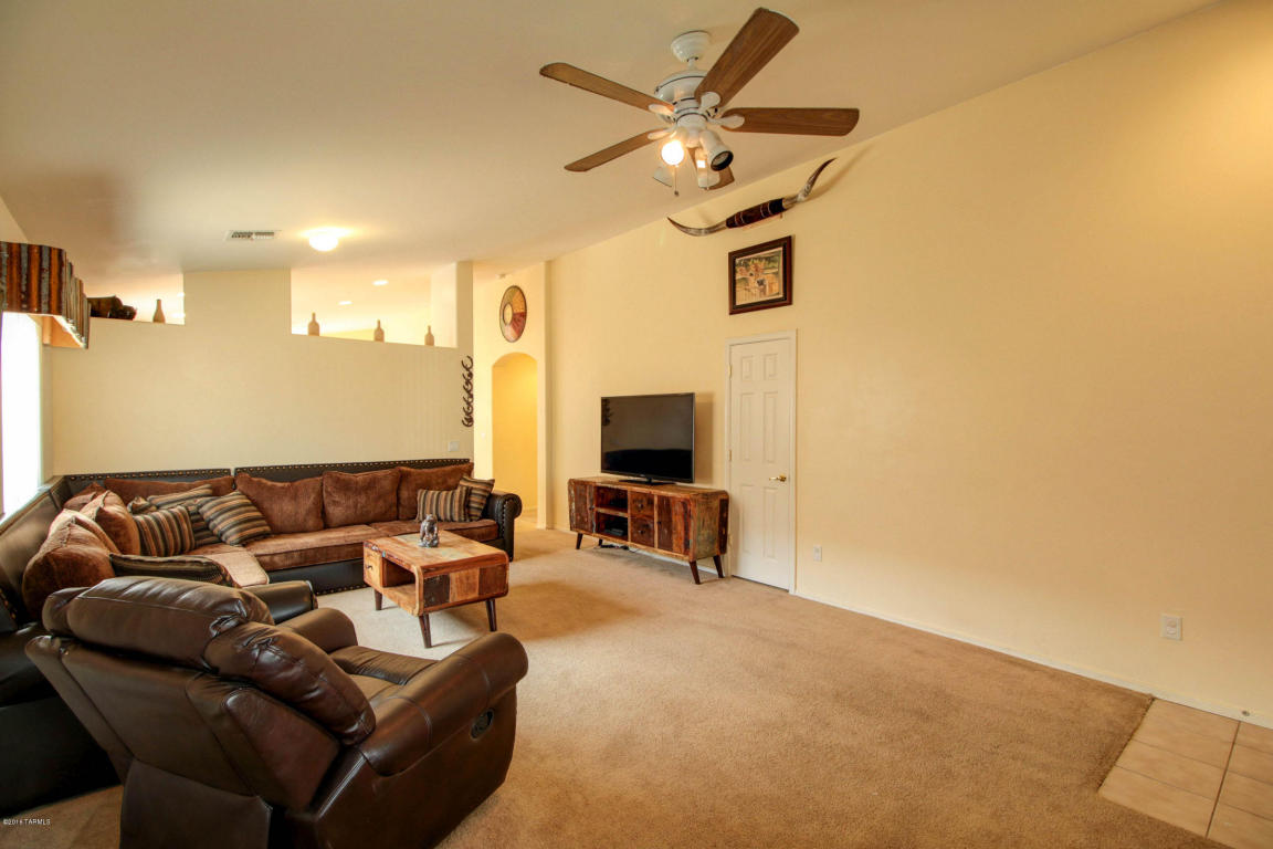 81 W Eric Dorman St, Vail, AZ 85641 photo 4