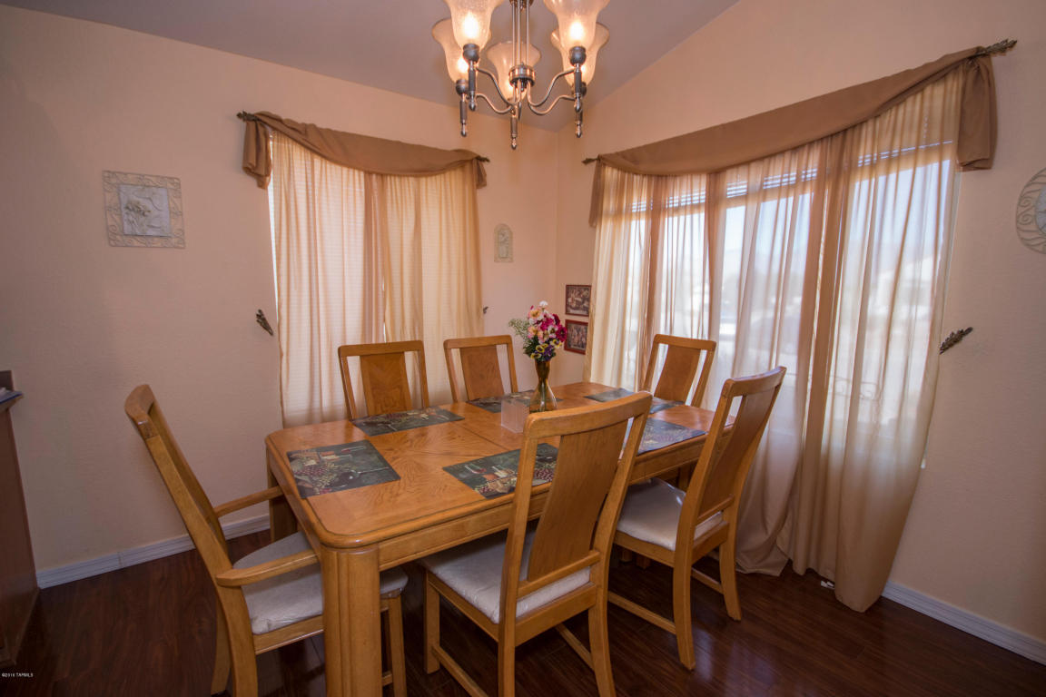 9657 E Belasco Loop, Tucson, AZ 85748 photo 5