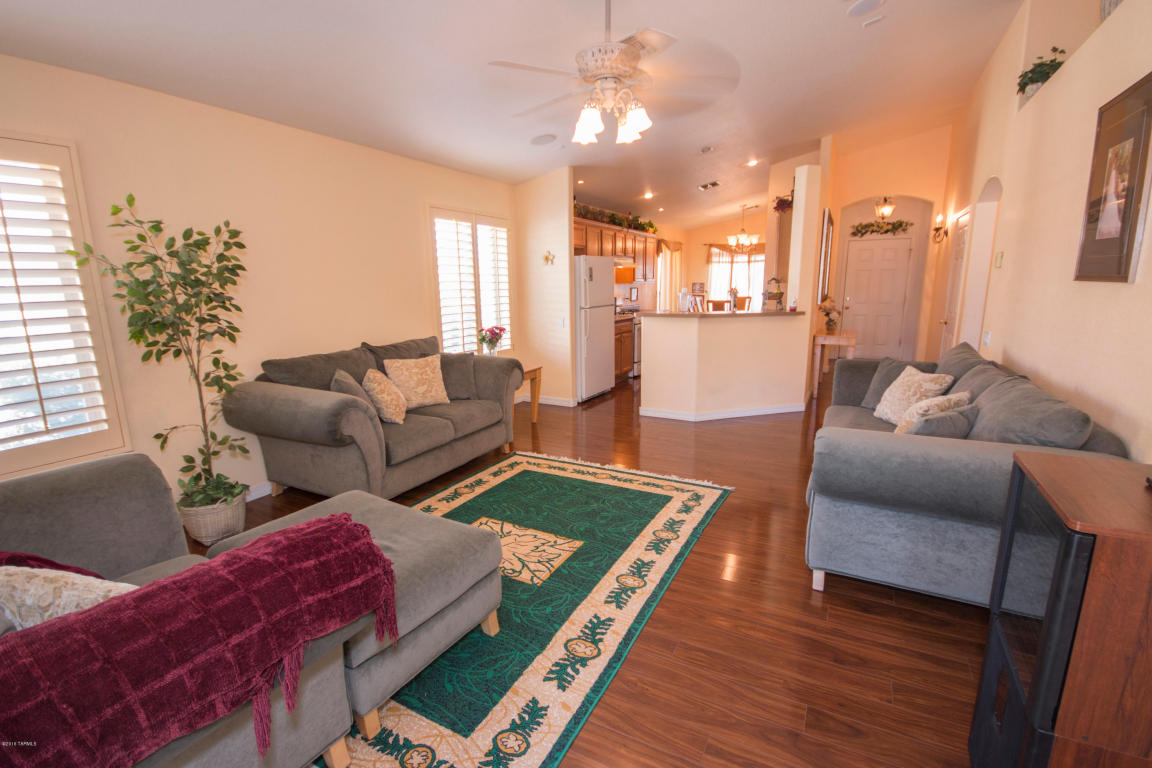9657 E Belasco Loop, Tucson, AZ 85748 photo 4