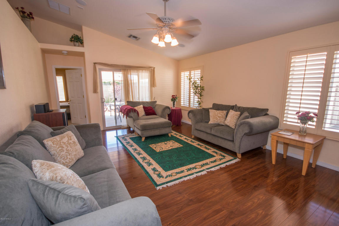 9657 E Belasco Loop, Tucson, AZ 85748 photo 2