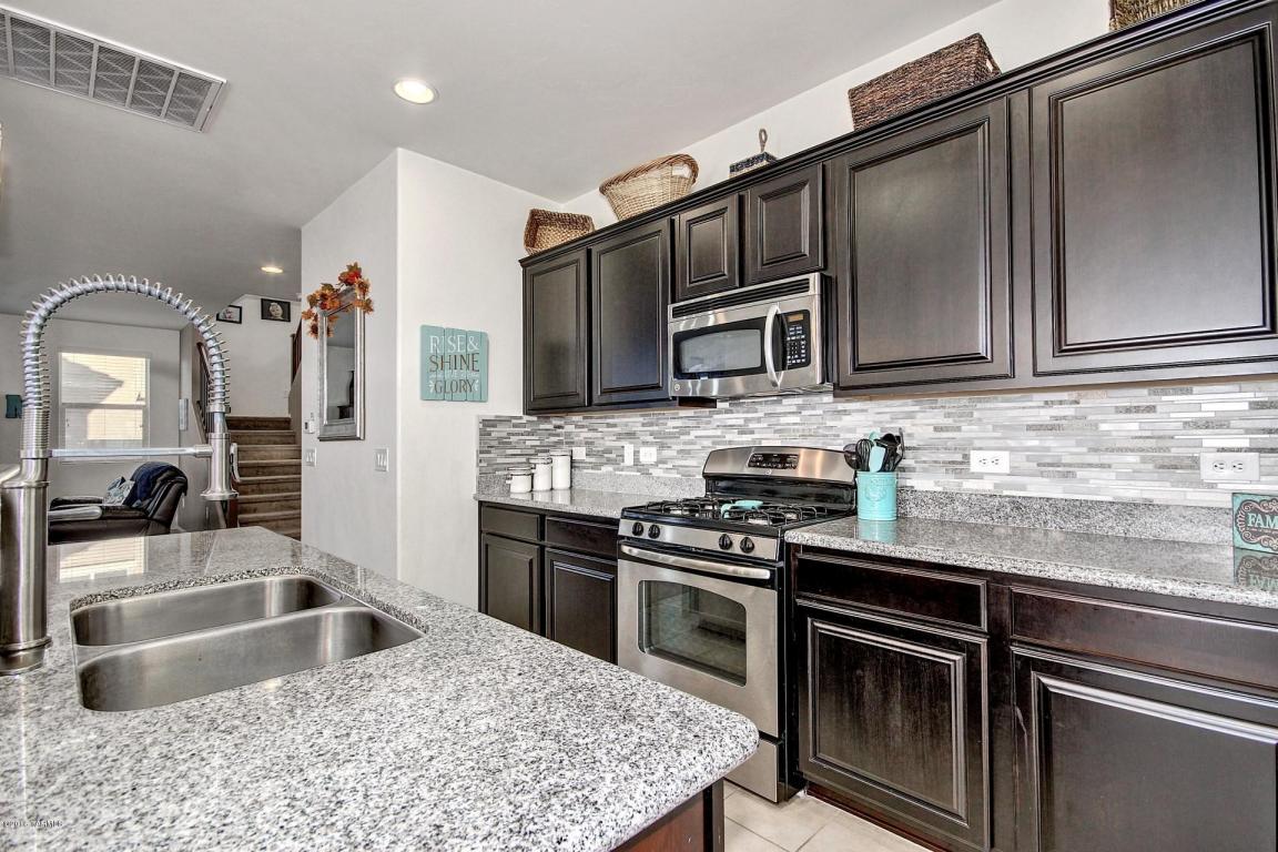 324 E Refuge Loop, Vail, AZ 85641 photo 2