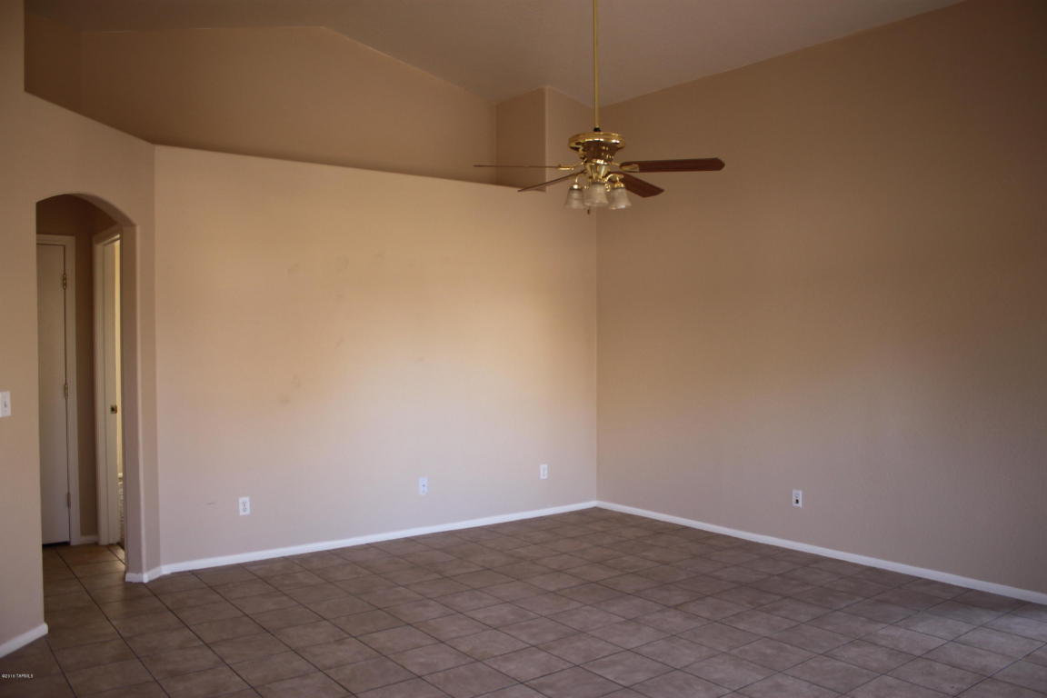9151 E Sugar Sumac St, Tucson, AZ 85747 photo 4
