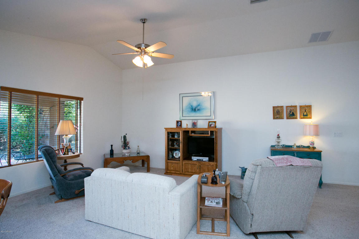 10533 E Feltleaf Willow Trl, Tucson, AZ 85747 photo 17
