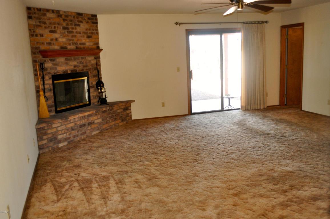 9551 E Caldwell Dr, Tucson, AZ 85747 photo 4