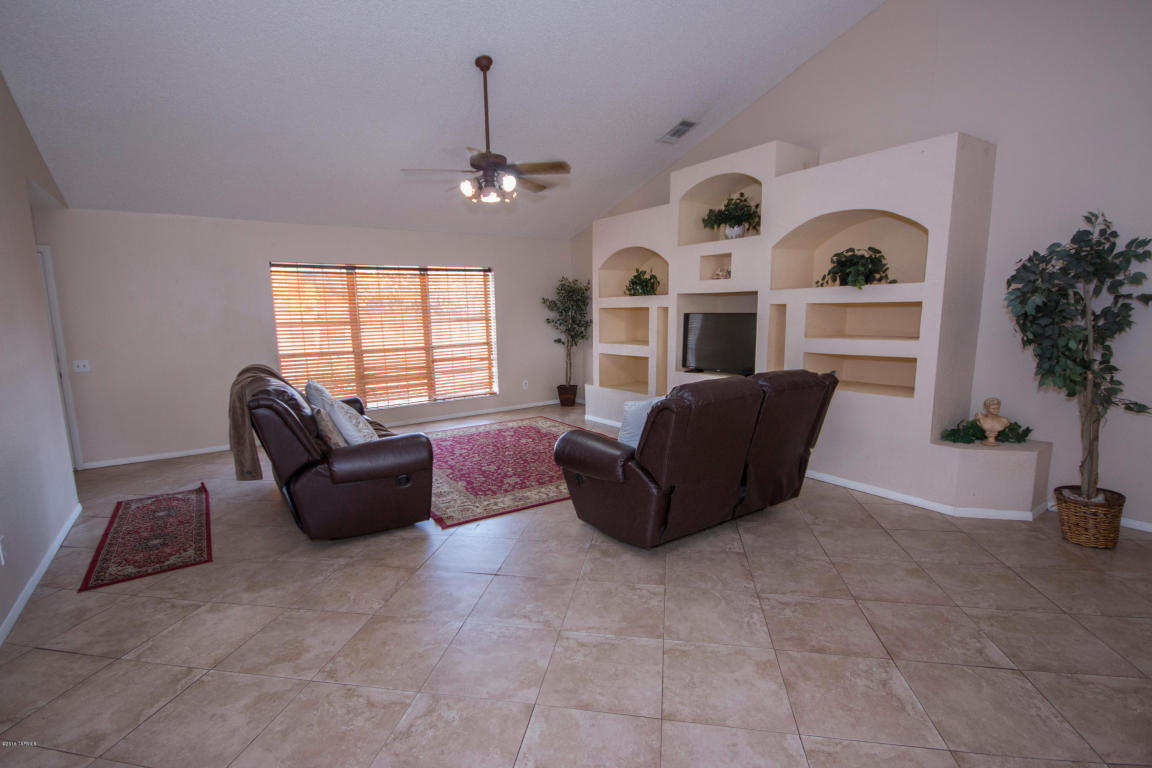 10582 E Keystone Rd, Tucson, AZ 85730 photo 2