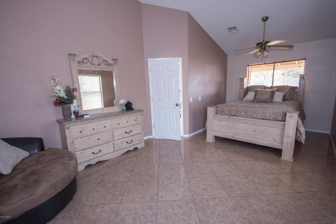 10582 E Keystone Rd, Tucson, AZ 85730 photo 11