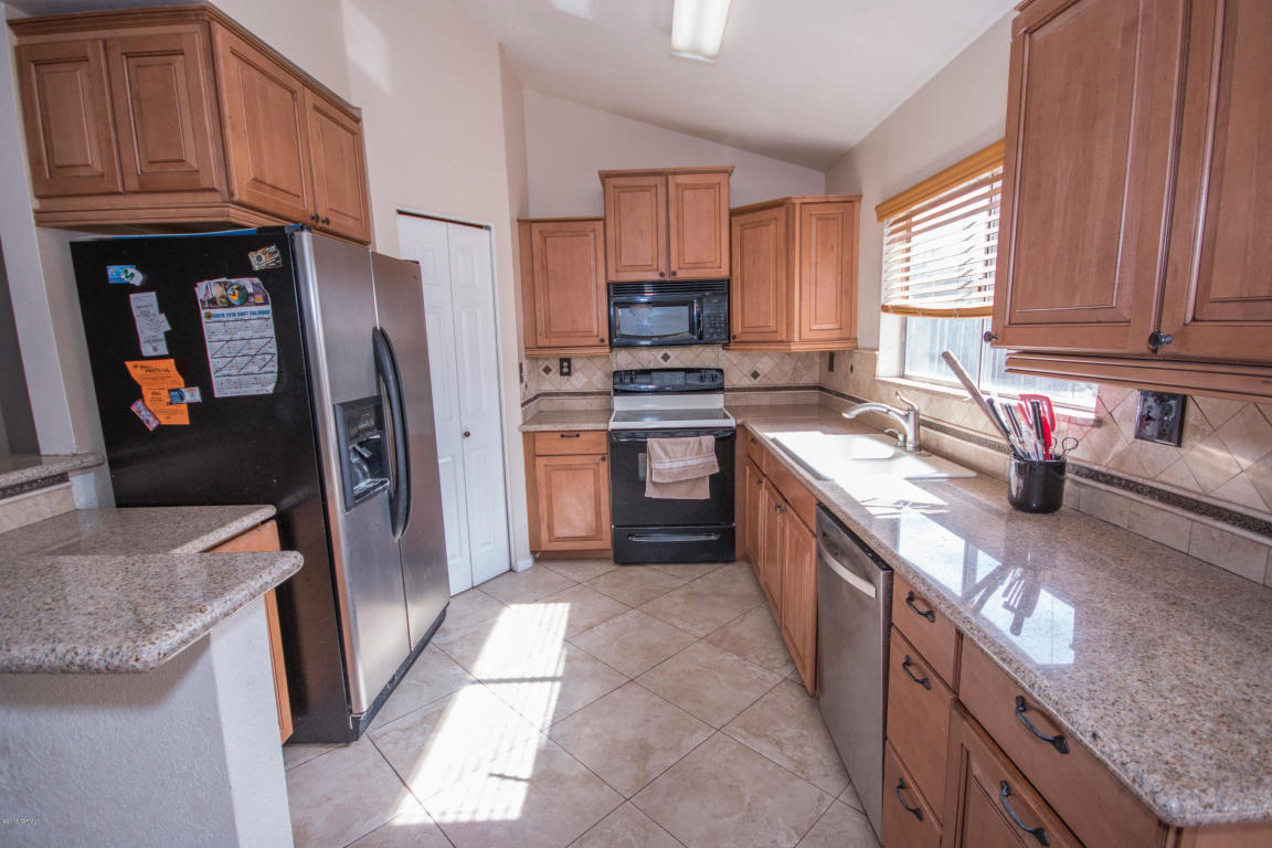 10582 E Keystone Rd, Tucson, AZ 85730 photo 4