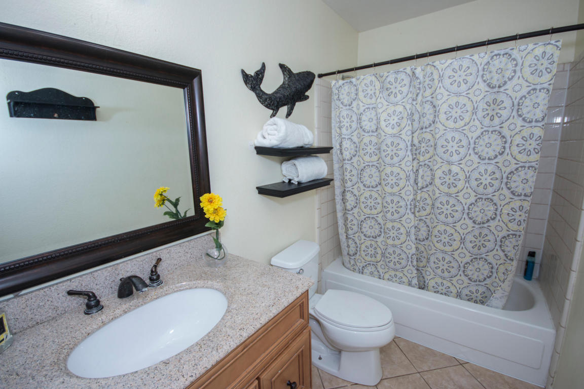 10582 E Keystone Rd, Tucson, AZ 85730 photo 9