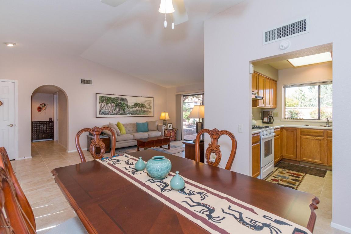 1013 E Boulder Pass, Oro Valley, AZ 85755 photo 4