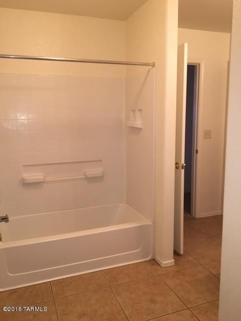 7919 S Sentinel Stone Dr, Tucson, AZ 85756 photo 11