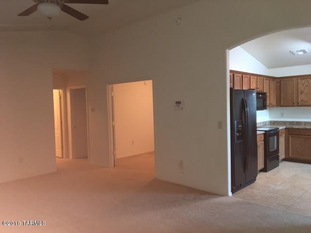 7919 S Sentinel Stone Dr, Tucson, AZ 85756 photo 2