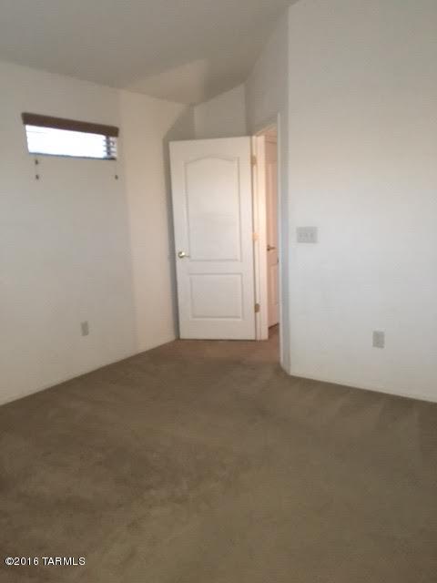 7919 S Sentinel Stone Dr, Tucson, AZ 85756 photo 5