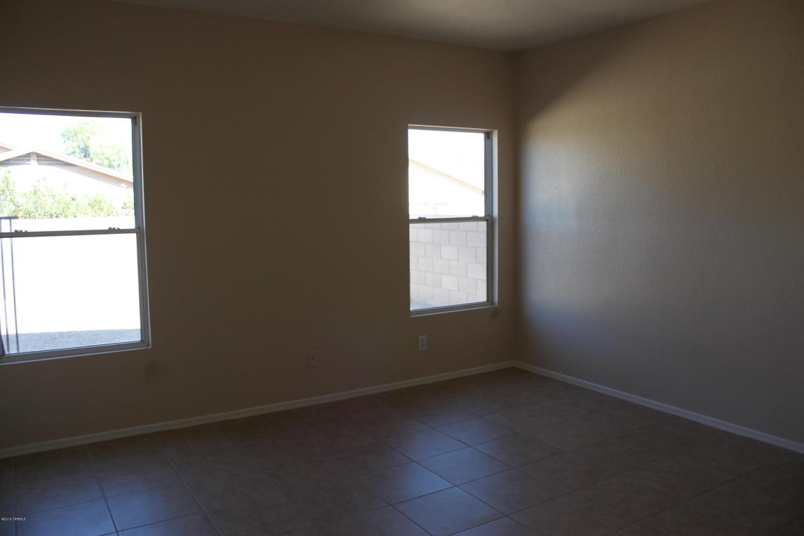 3839 E Hopseed Ln, Tucson, AZ 85706 photo 8
