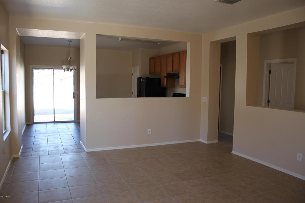 3839 E Hopseed Ln, Tucson, AZ 85706 photo 3