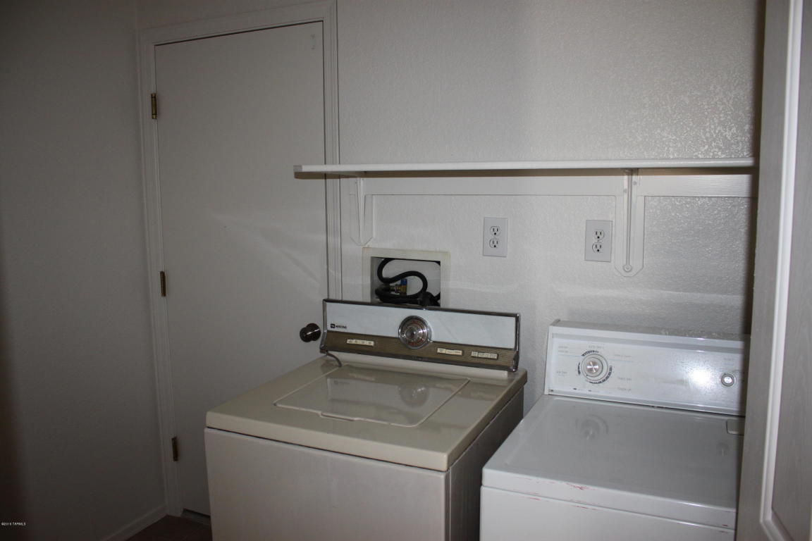 3839 E Hopseed Ln, Tucson, AZ 85706 photo 9