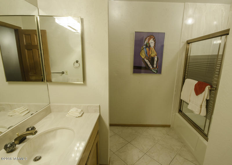 9239 E Lakeside Ct, Tucson, AZ 85749 photo 12