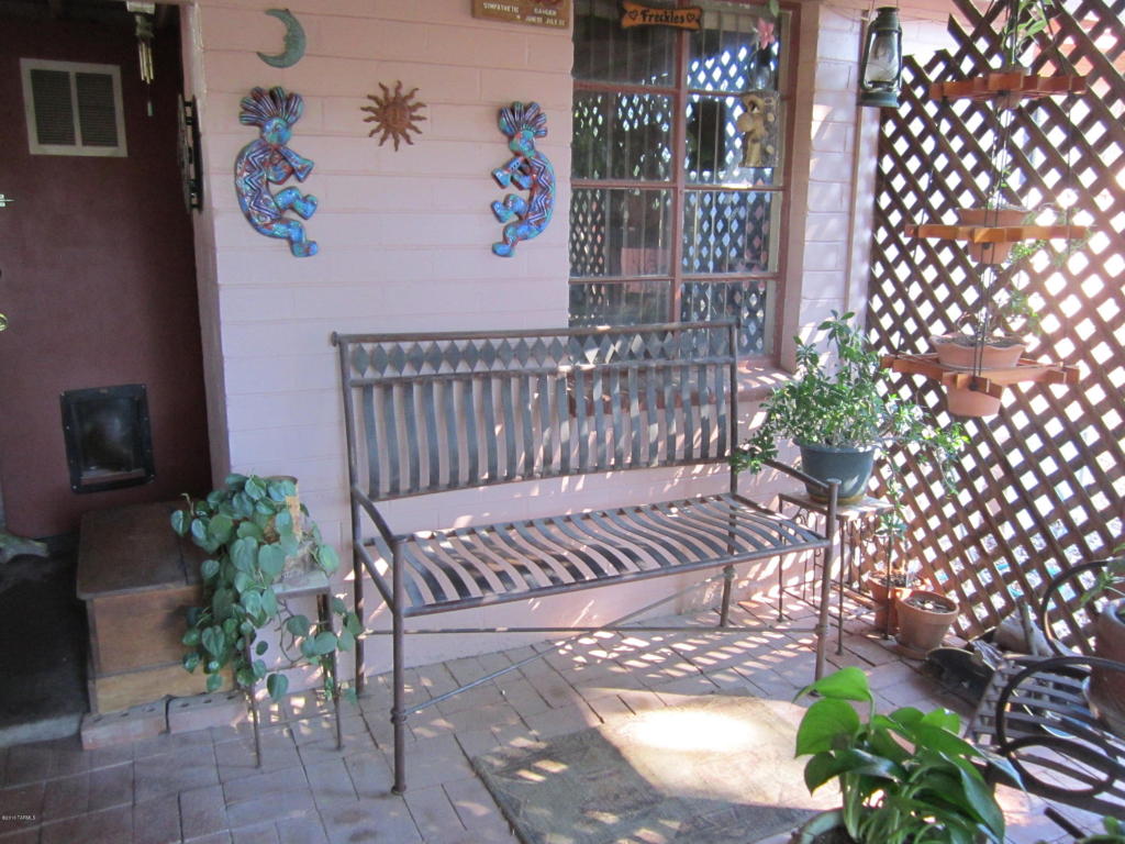 3352 E 27th St, Tucson, AZ 85713 photo 9