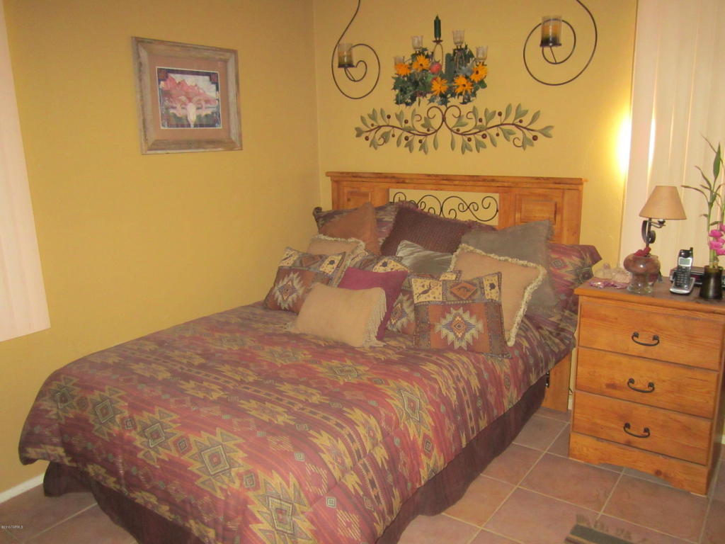 3352 E 27th St, Tucson, AZ 85713 photo 13