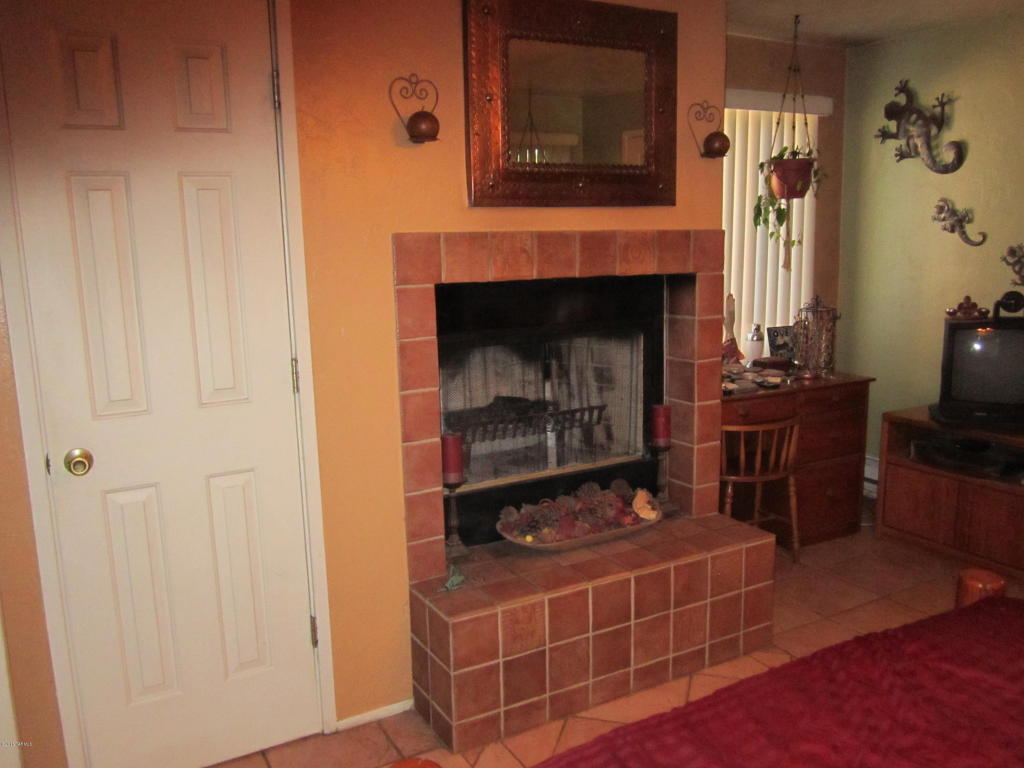3352 E 27th St, Tucson, AZ 85713 photo 12