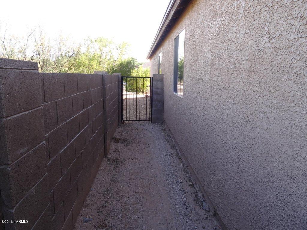 5865 E Chaucers Dr, Tucson, AZ 85756 photo 25