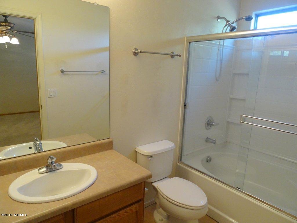 5865 E Chaucers Dr, Tucson, AZ 85756 photo 14